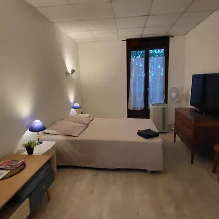 Residence Adele - Chambres D'Hotes Bnb Style-3